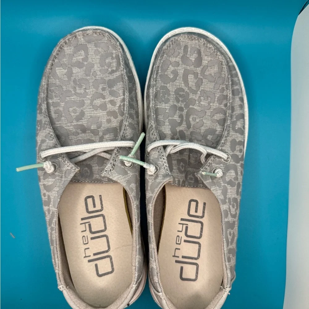 Hey Dude Kids Leopard Print Moccasins - Gray